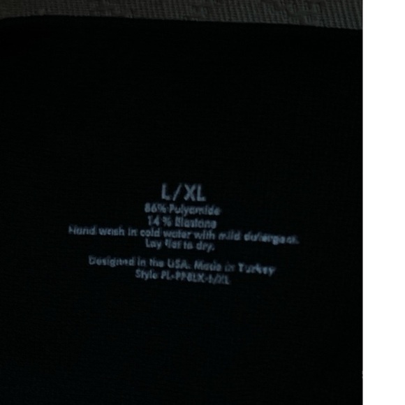 PREGGO Leggings, maternity and postpartum, size L / XL, black.  Panel is 8” high - Picture 5 of 6